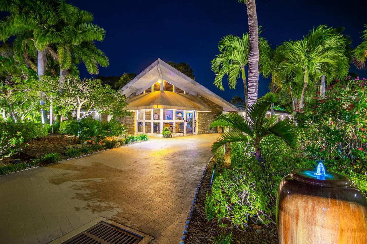 The Fairways Inn Of North Naples Exterior foto